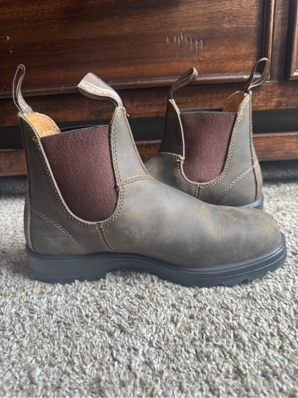 Blundstone 585 Chelsea Boot Rustic Brown Leather Classic Mens Size US 6.5